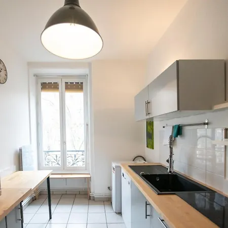 De Charme Dans Le 6e - Appartement
